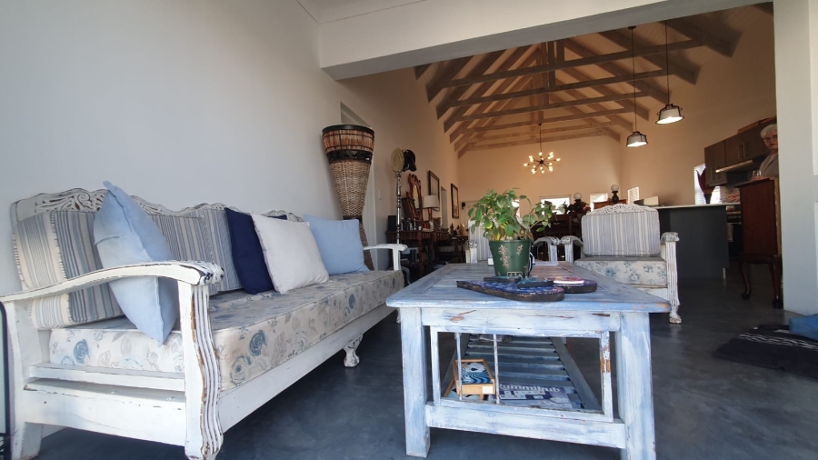 3 Bedroom Property for Sale in Lampiesbaai Western Cape